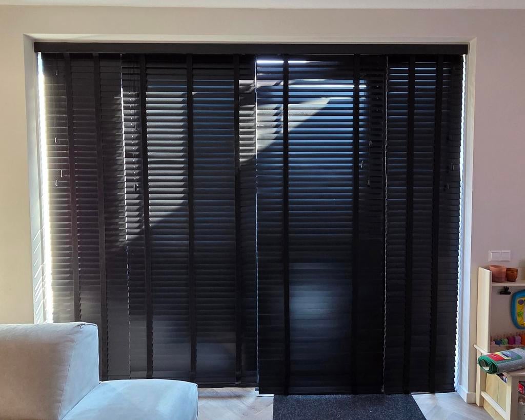 Houten jaloezieën zwart (4 delig), Huis en Inrichting, Ophalen, Gebruikt, 200 cm of meer, Zwart