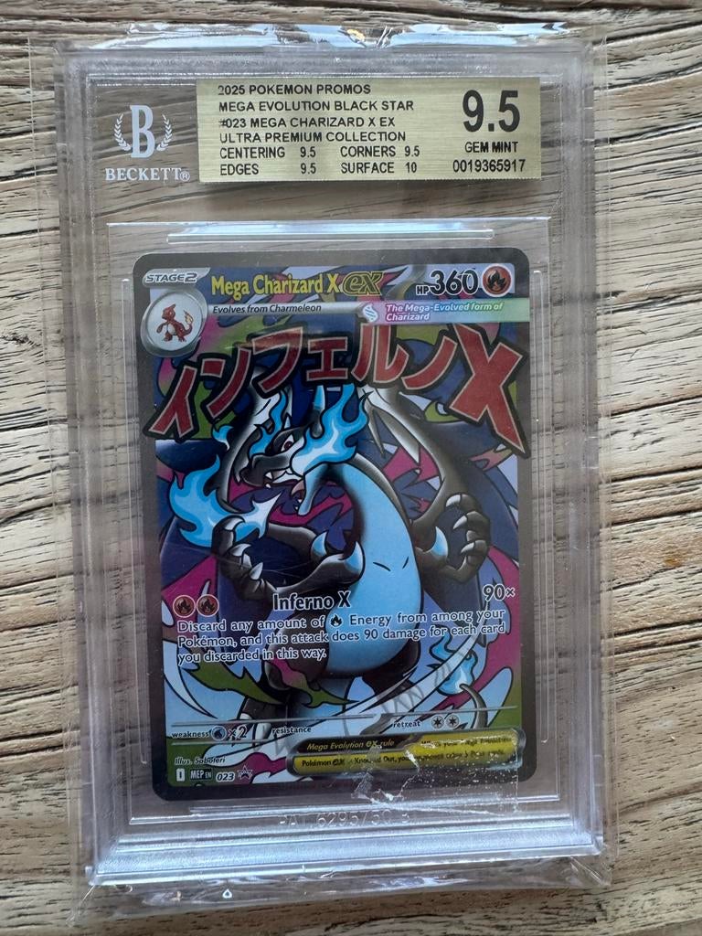 Mega Charizard X EX Pokemon Kaart BGS 9.5 Gem Mint, Ophalen of Verzenden, Zo goed als nieuw, Losse kaart