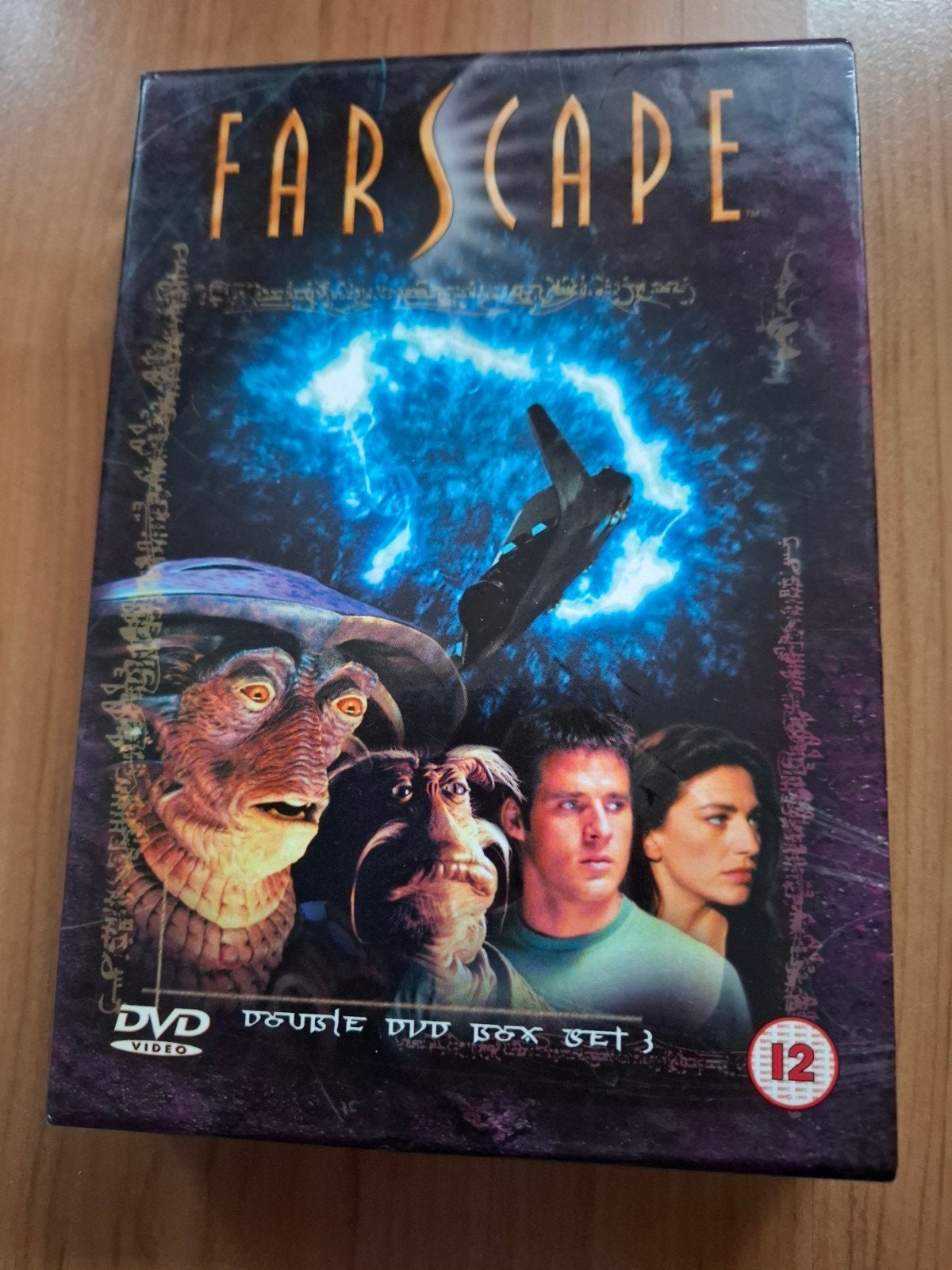 FARSCAPE DVD BOX 1 - 5 en 1 - 6, Cd's en Dvd's, Alle leeftijden, Ophalen of Verzenden, Zo goed als nieuw, Science Fiction en Fantasy