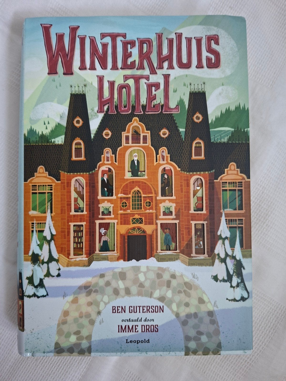 Winterhuis Hotel - Ben Guterson (kinderboek), Ophalen of Verzenden