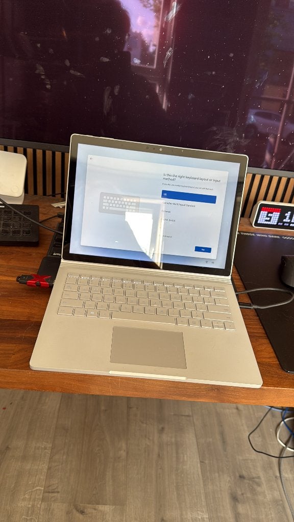 Microsoft Surface Book 2 13,5" Core i7-8650U 256GB GTX1050, Ophalen, 256 GB, Qwerty, 8 GB