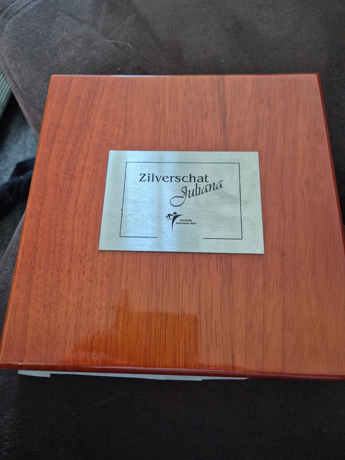 Prachtige Zilverschat van juliana met echtheids certificaat, Postzegels en Munten, Munten | Nederland, Ophalen of Verzenden, Koningin Juliana