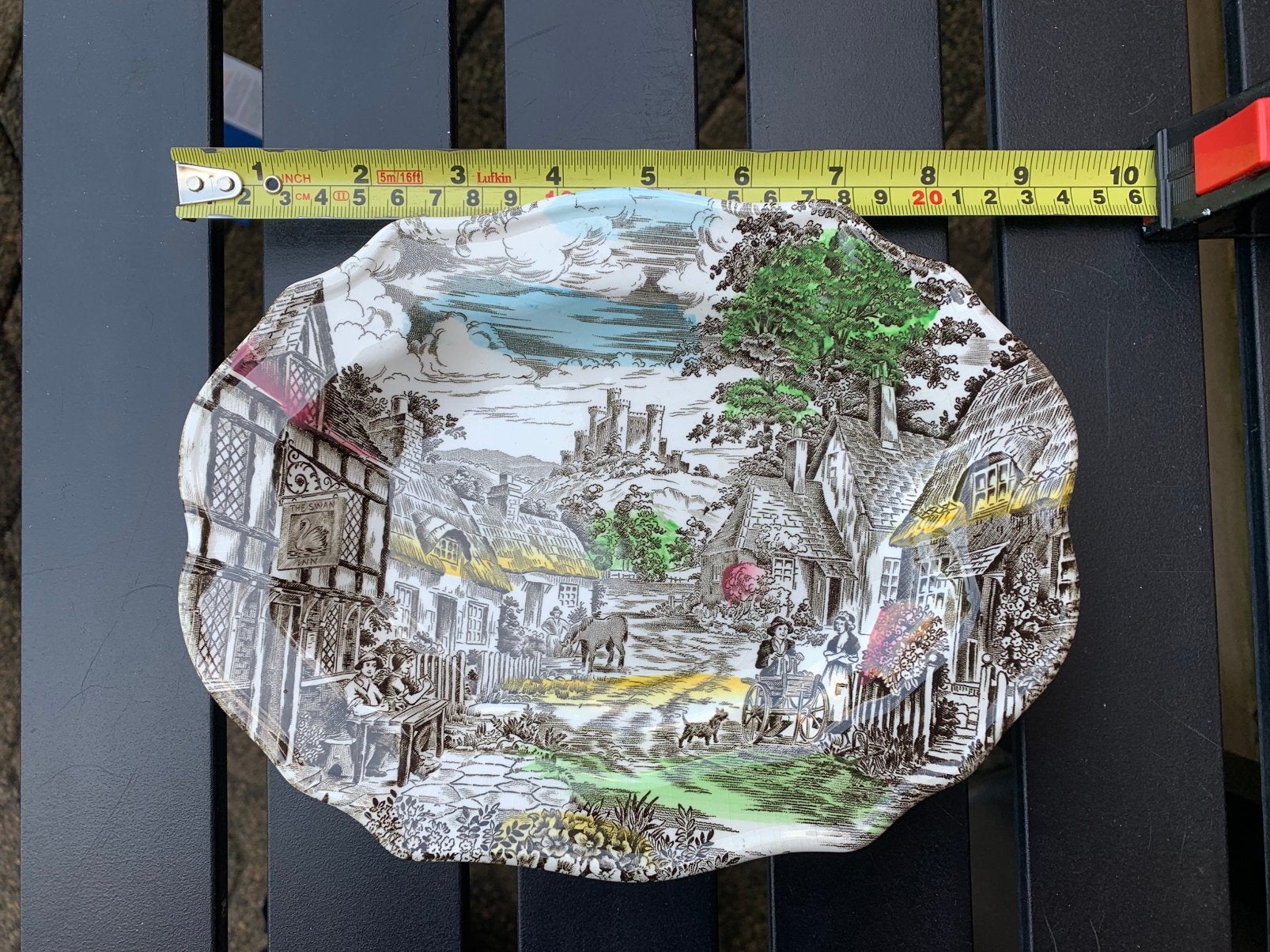 Schaaltje Wedgwood ( 23 x 17 cm ), Ophalen of Verzenden, Zo goed als nieuw, Porselein, Bord of Schaal