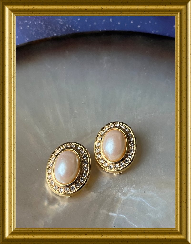 Vintage klem oorbellen, clips, Ophalen of Verzenden, Overige materialen, Oorbellen