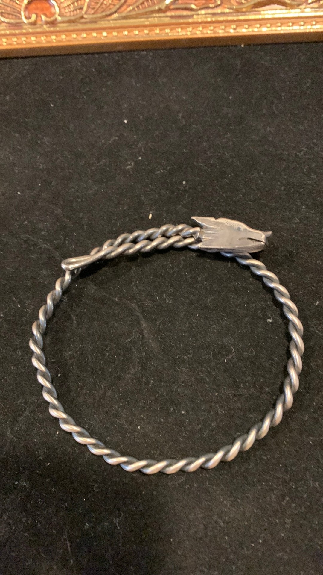 Zilveren of ander metaal armband met vossenkop, Ophalen of Verzenden, Zo goed als nieuw, Zilver, Zilver