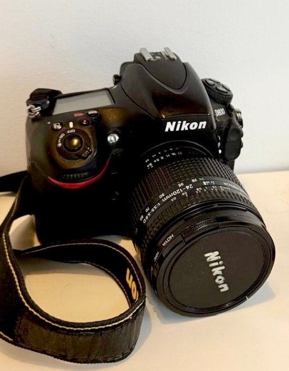 Nikon D800 spiegelreflexcamera met 50mm EN 24-120mm zoomlens, Gebruikt, Spiegelreflex, 4 t/m 7 keer, Accu