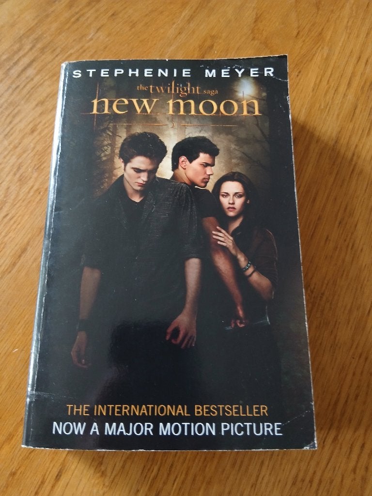 Stephenie Meyer The Twilight Saga New Moon, Boeken, Ophalen of Verzenden, Gelezen, Stephenie Meyer