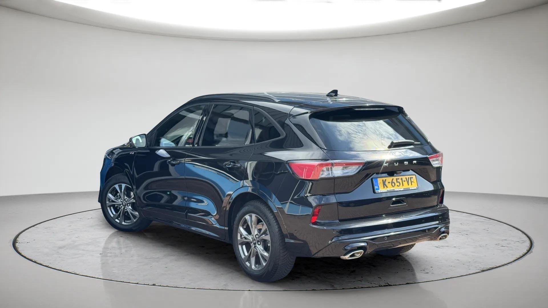 Ford Kuga 1.5 EcoBoost ST-Line X, Auto's, 15 km/l, Euro 6, 4 cilinders, Zwart