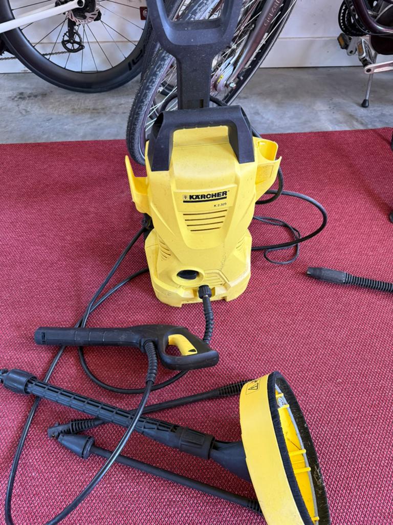 Hoge druk reiniger karcher, Ophalen, Zo goed als nieuw, Elektrisch