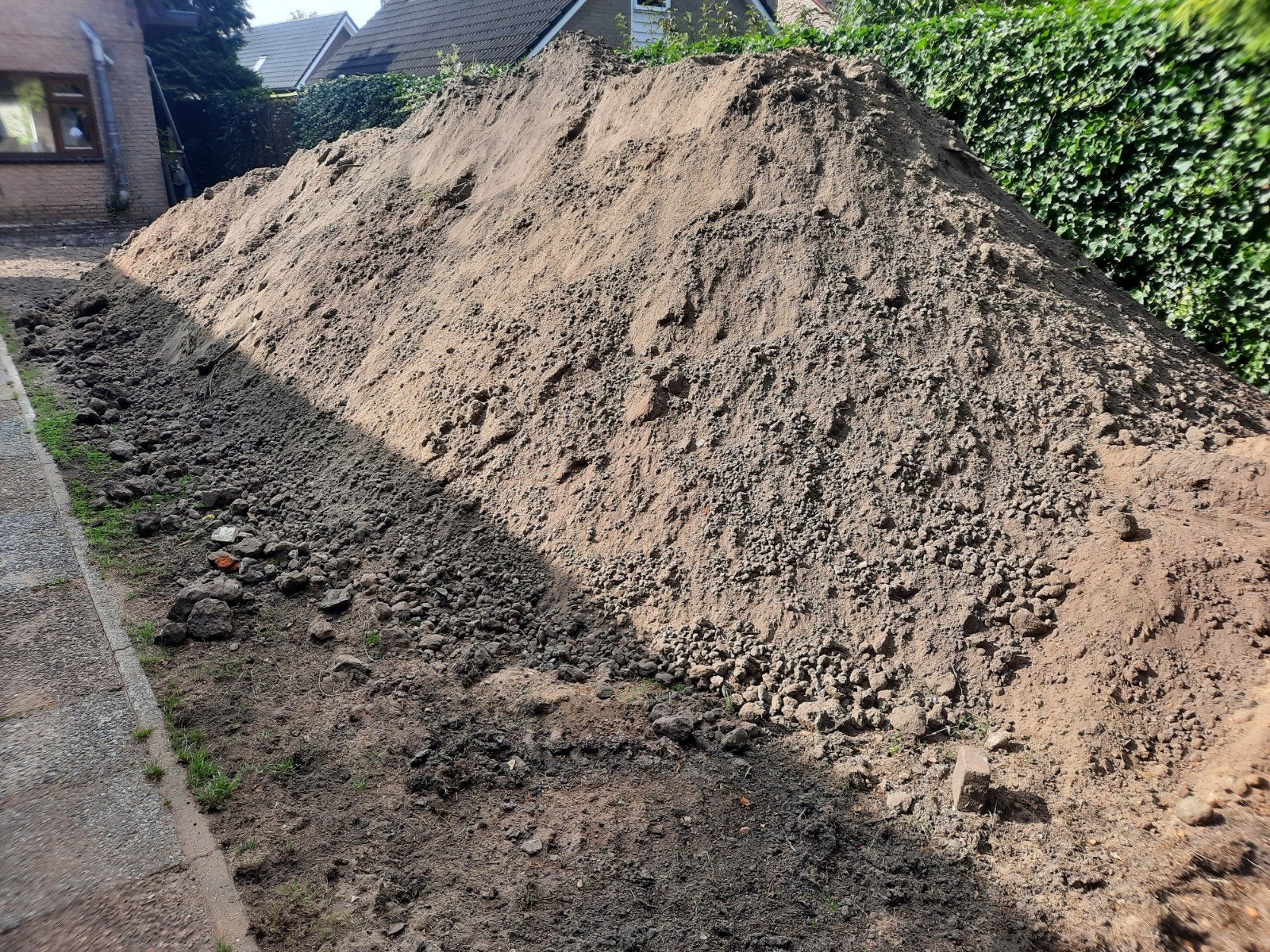Gratis tuinaarde, Ophalen