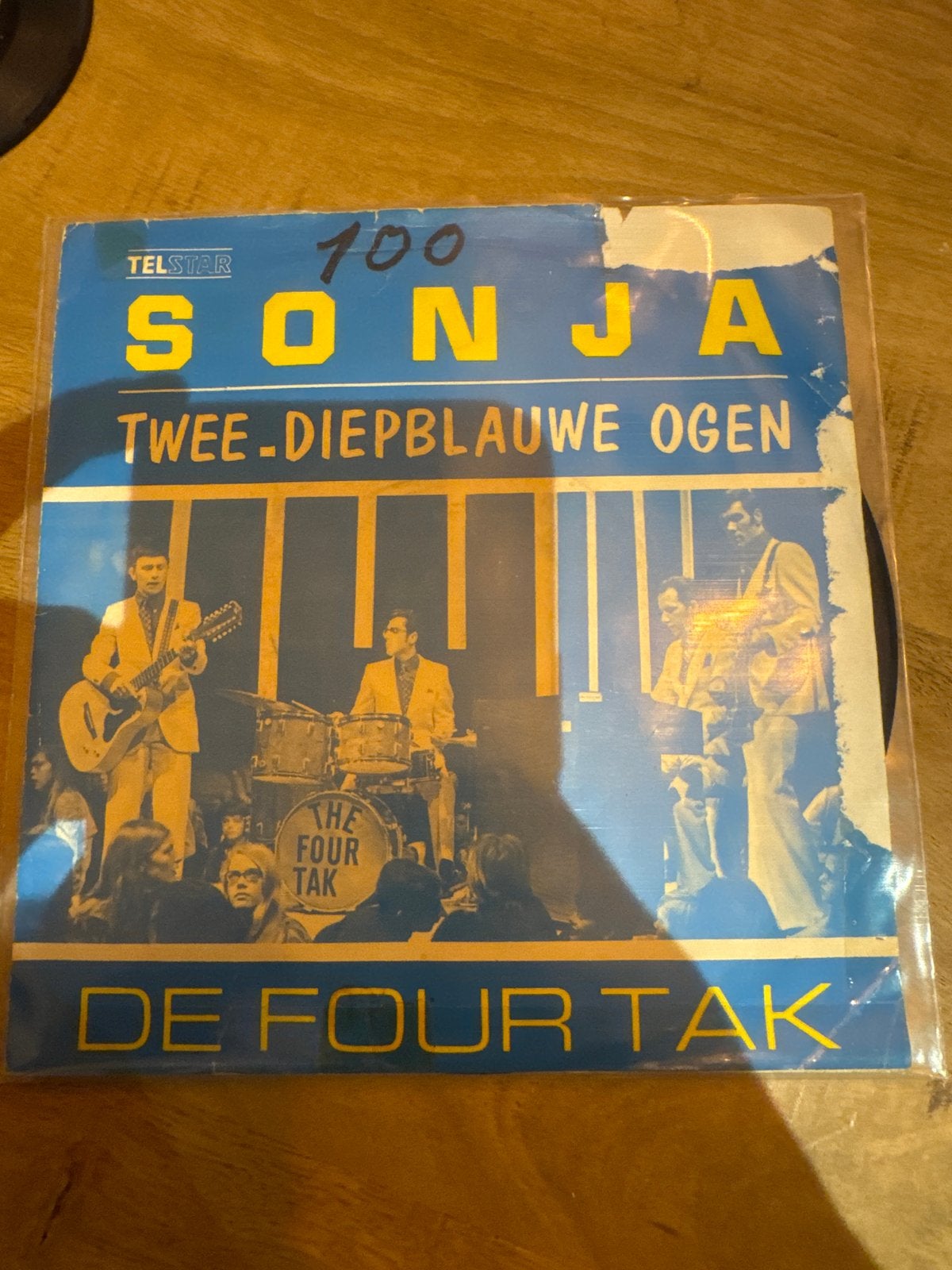 De Four Tak - Sonja / Twee Diepblauwe Ogen (Vinyl Single), Gebruikt, 7 inch, Ophalen of Verzenden, Pop