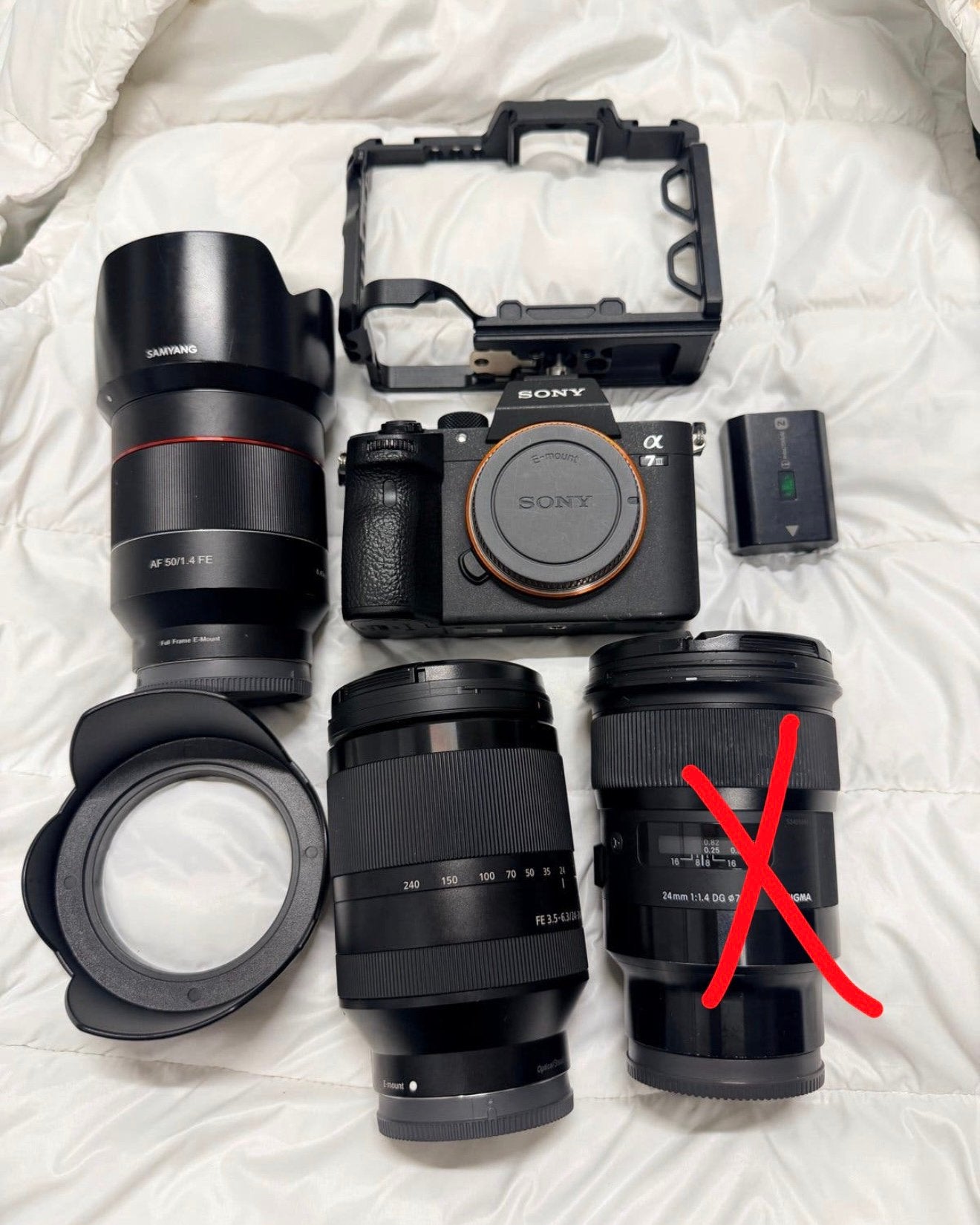 Sony A7III Systeemcamera Bundel met 2 Lensen en Cage, Ophalen, Zo goed als nieuw, Accu, Sony
