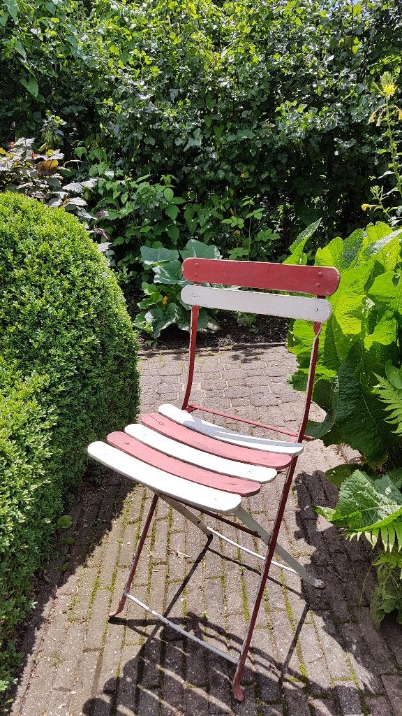 Franse tuinstoel / Bistro tuinstoel/ Tuinstoel uit Frankrijk, Ophalen