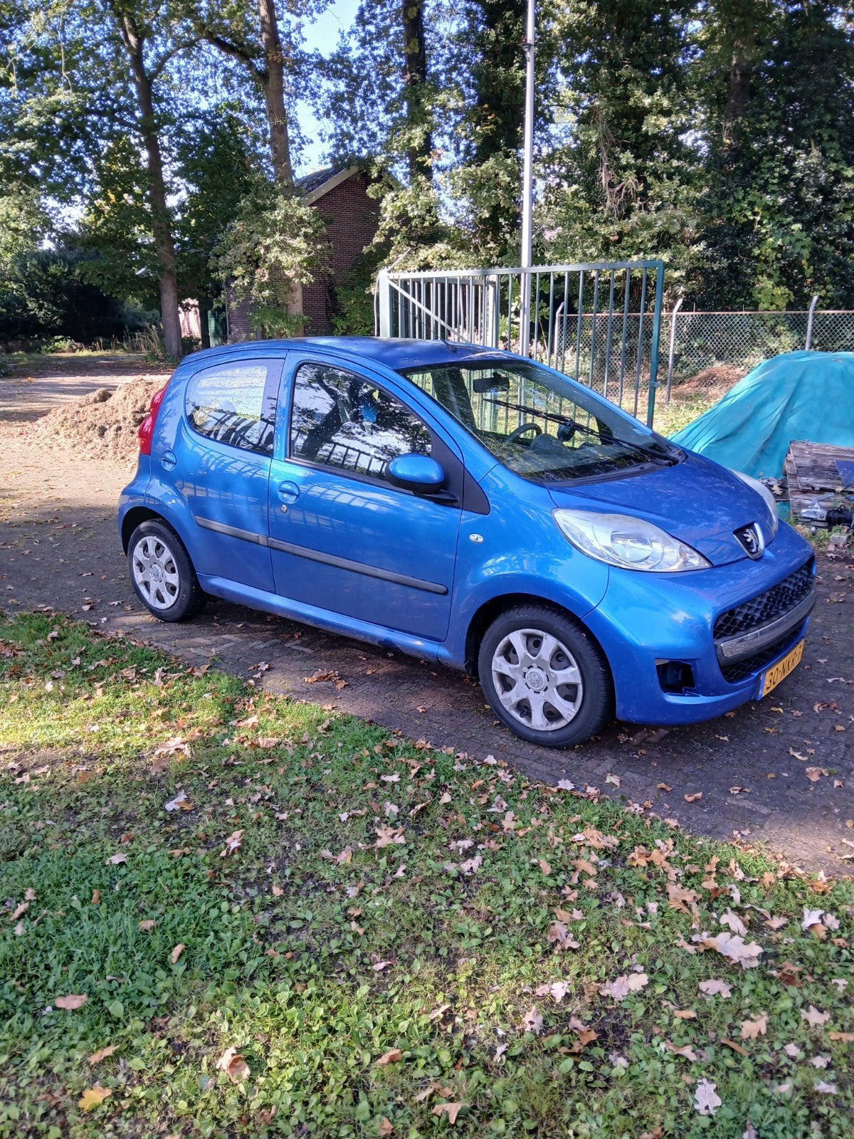 peugeot 107  nieuwe apk, Auto's, Voorwielaandrijving, Euro 5, Stof, Zwart
