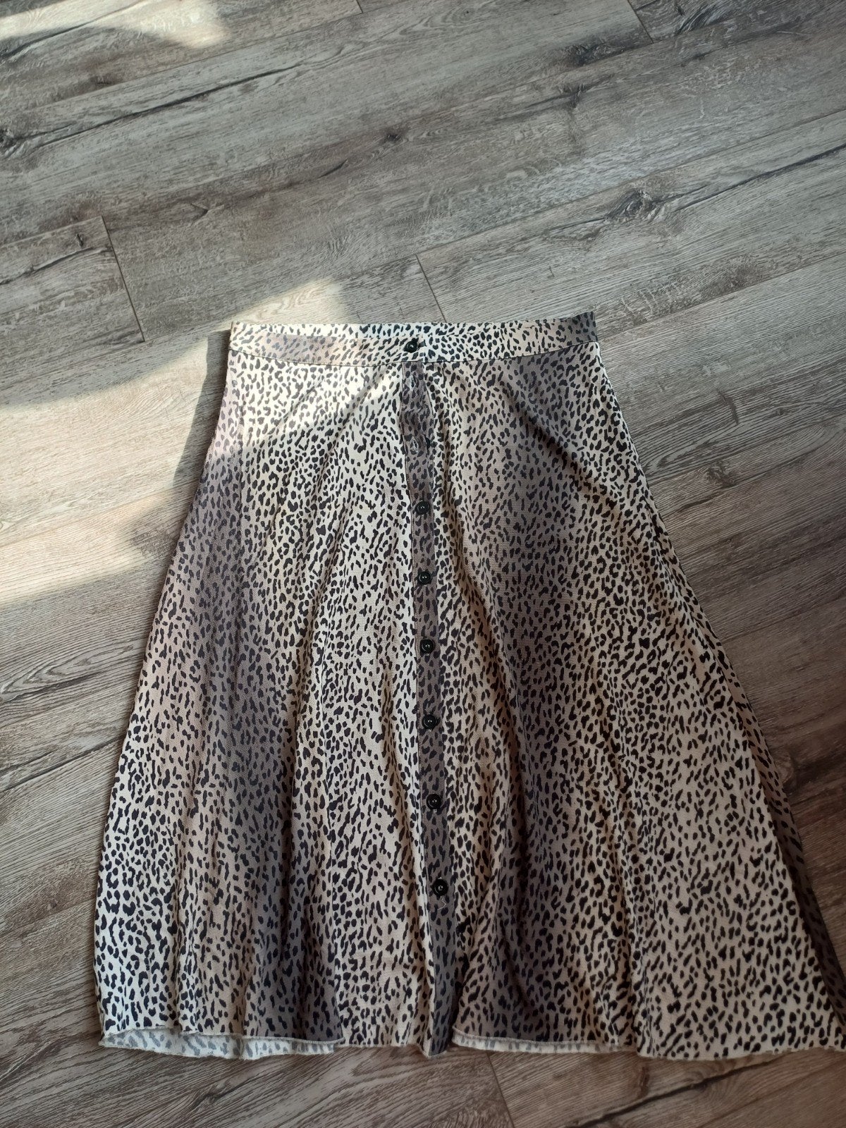 Geisha damesrok ,kleur is beige,zwart,taupe, Kleding | Dames, Ophalen, Zo goed als nieuw
