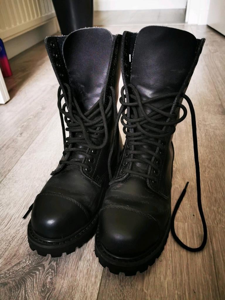 Boots/Kisten Phantom (unisex), Zwart, Overige typen, Ophalen of Verzenden, Zo goed als nieuw