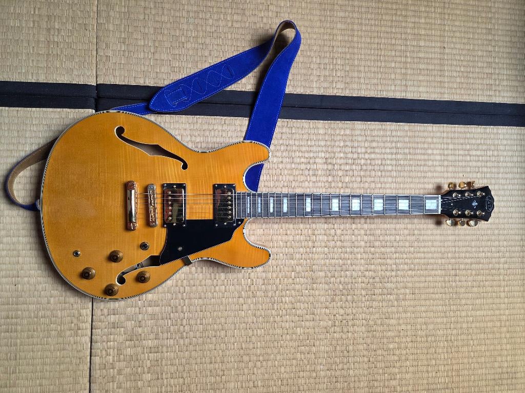 J&D SH 40 TA Transparent Amber gitaar, Muziek en Instrumenten, Snaarinstrumenten | Gitaren | Elektrisch, Ophalen, Zo goed als nieuw