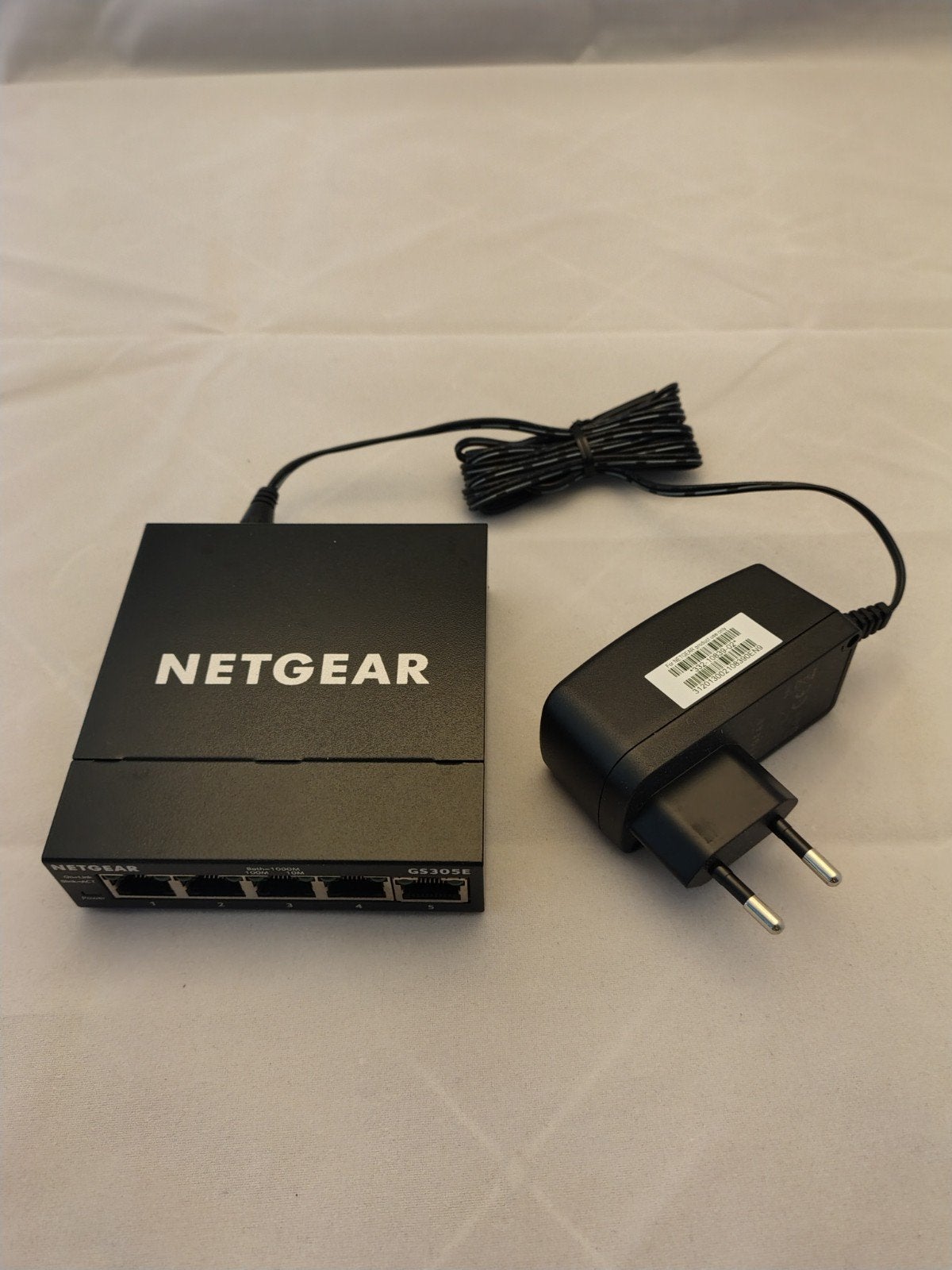 Netgear GS305E Gigabit Smart Managed Plus Switch, Computers en Software, Ophalen of Verzenden