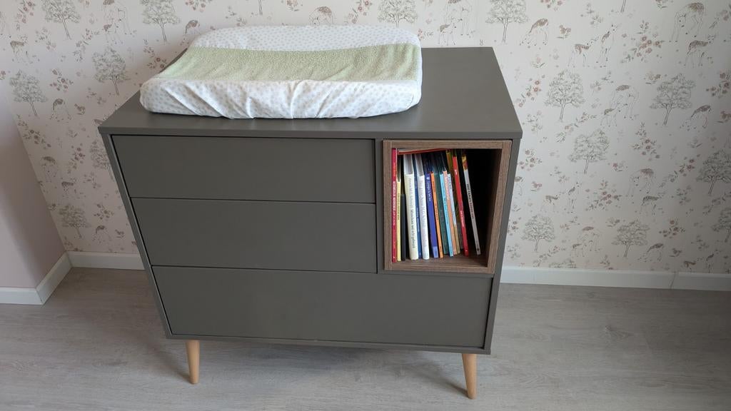 Quax Commode Cocoon kleur mos incl nis ZGAN, Ophalen, 50 tot 70 cm, Zo goed als nieuw, 75 tot 100 cm