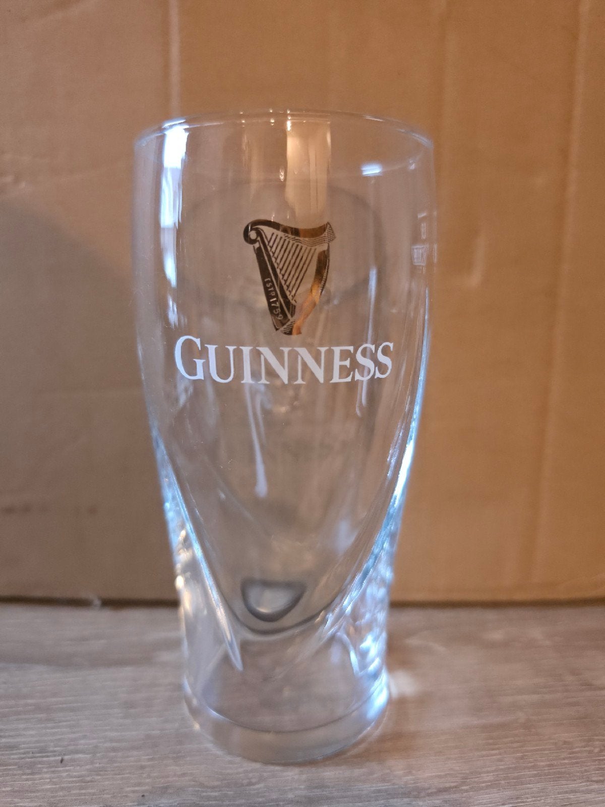 Guinness bierglazen 0.5L - Nieuw in doos (24 stuks), Nieuw, Ophalen of Verzenden, Overige merken, Glas