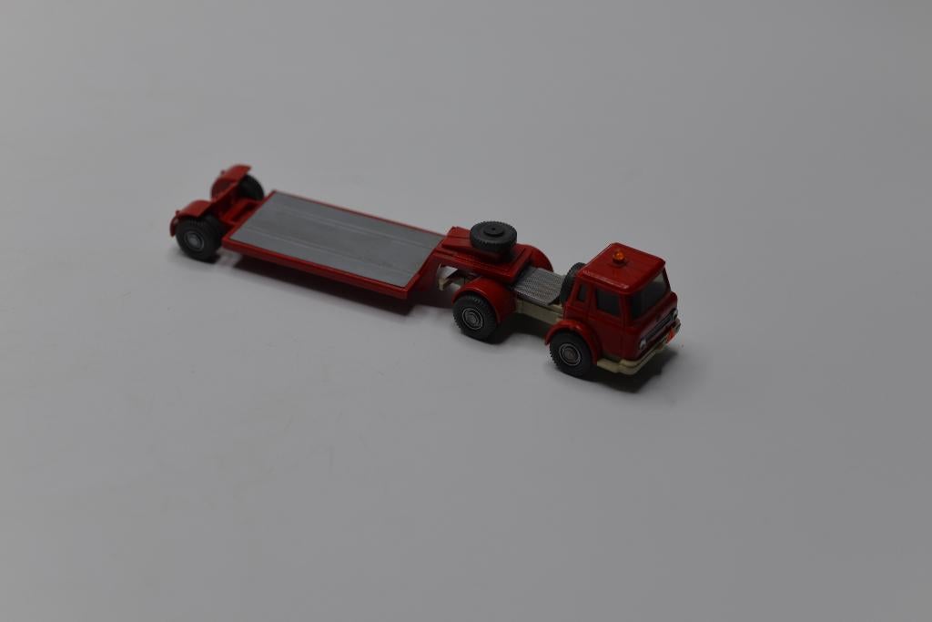 Wiking Internation Harvester flatbed, Gebruikt, Wiking, Ophalen of Verzenden, *