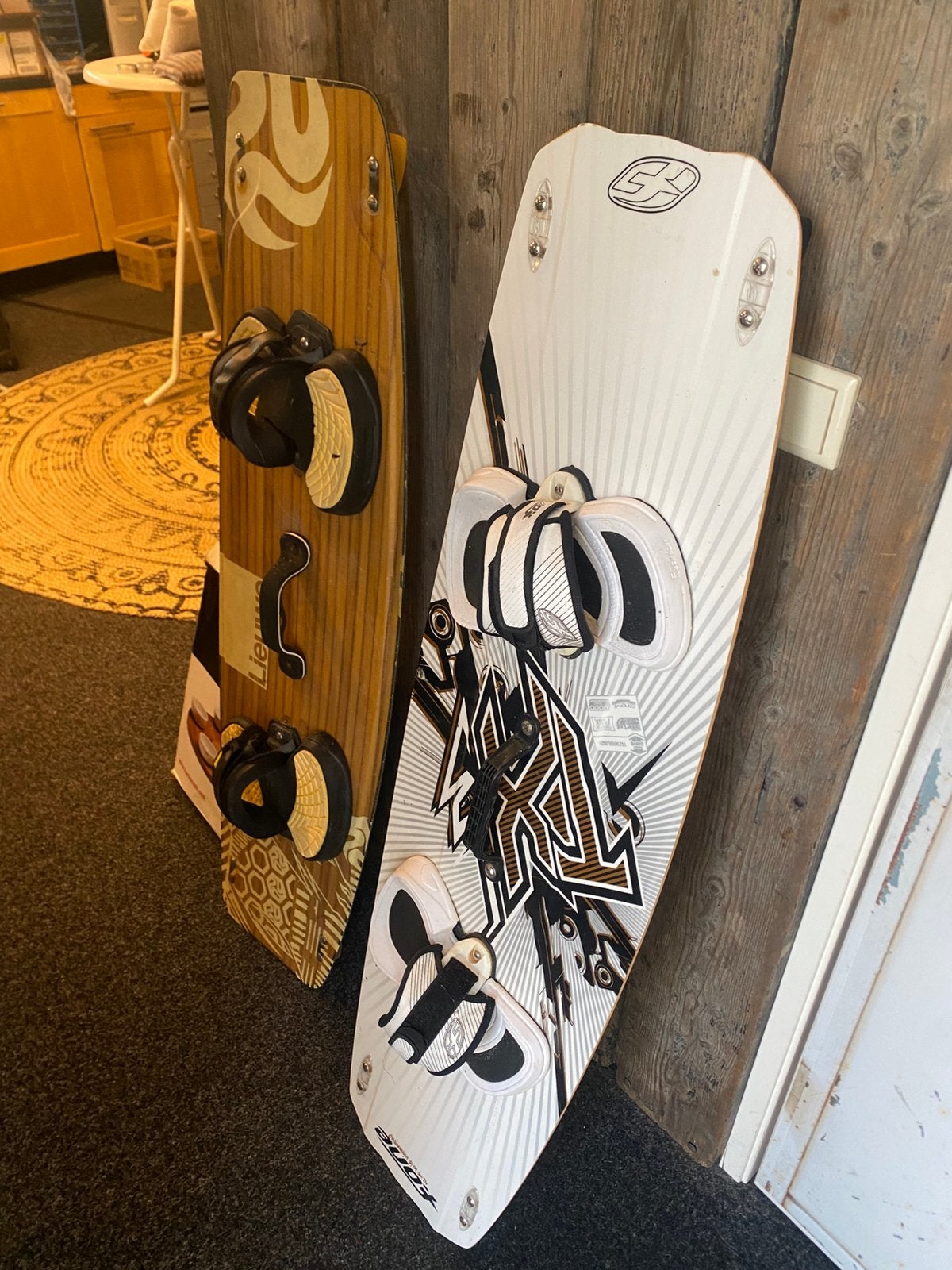 Twee nog in goede staat kiteboards, Watersport en Boten, Kitesurfen, Geen board, Ophalen of Verzenden, Zo goed als nieuw