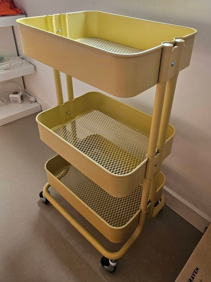 IKEA RÅSKOG Roltafel / Keukentrolley - Geel, Huis en Inrichting, Gebruikt, IKEA, Geel, Keukentrolley