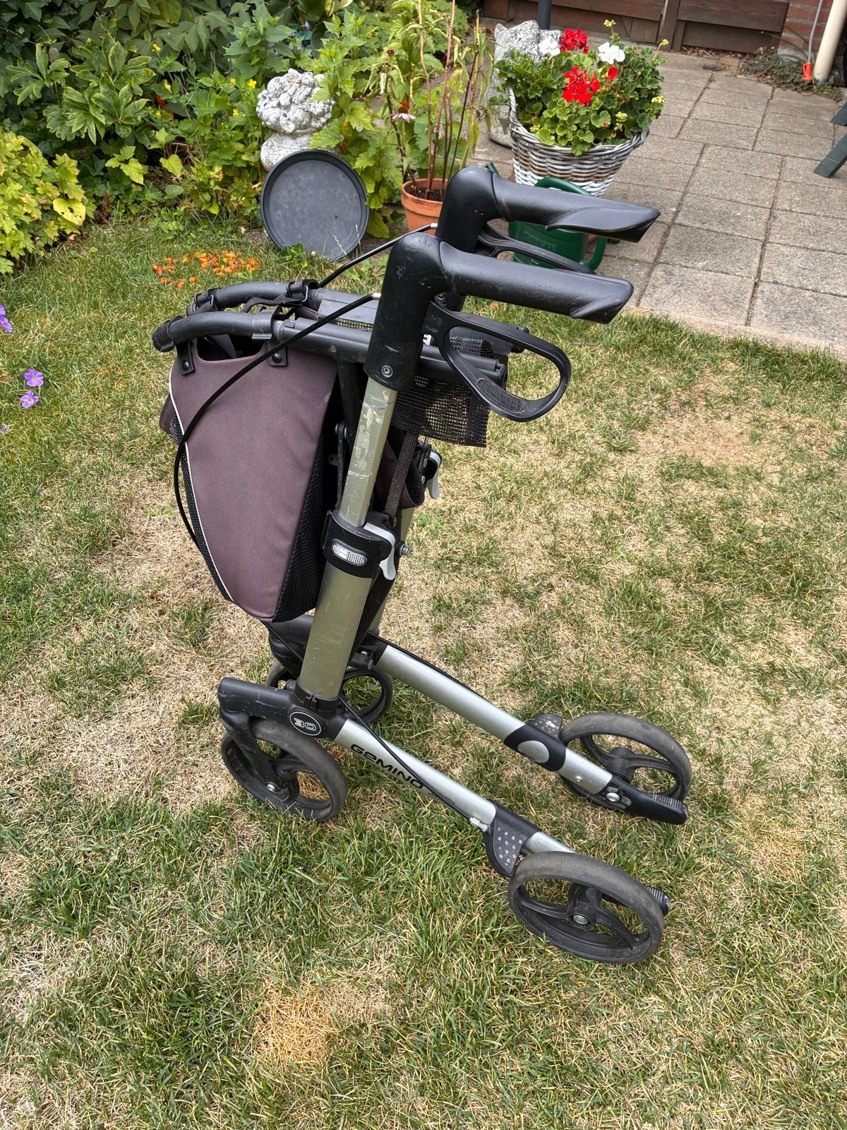 Gemeno 30 rollator, Ophalen, Opvouwbaar, Gebruikt