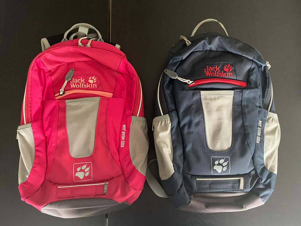 2 mooie Jack Wolfskin kinderrugzakken met waterzak, Ophalen of Verzenden, Zo goed als nieuw, Rugzak