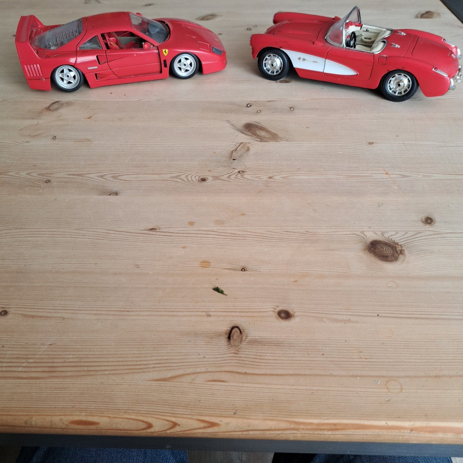 Te koop : 4 modelautos ,1 motor., Verzamelen, Ophalen of Verzenden, Auto's