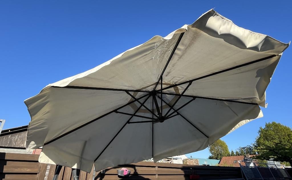 parasol gebruikt Ø 3 meter, Ophalen, Gebruikt, Zweefparasol