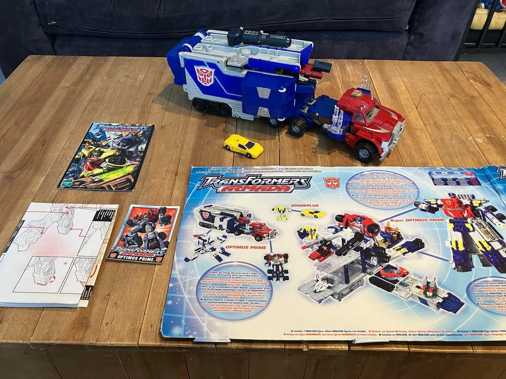Transformers Armada Optimus Prime met Sparkplug, Verzamelen, Transformers, Overige generaties, Ophalen of Verzenden, Zo goed als nieuw