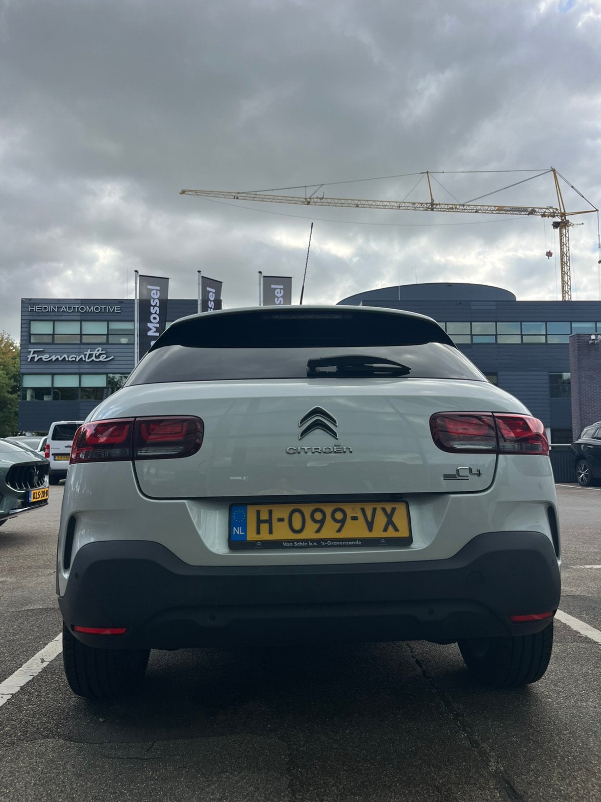 Citroën C4 Cactus 1.2 Puretech 110pk S&S 2020 Wit, Auto's, Voorwielaandrijving, 1199 cc, Origineel Nederlands, Handgeschakeld