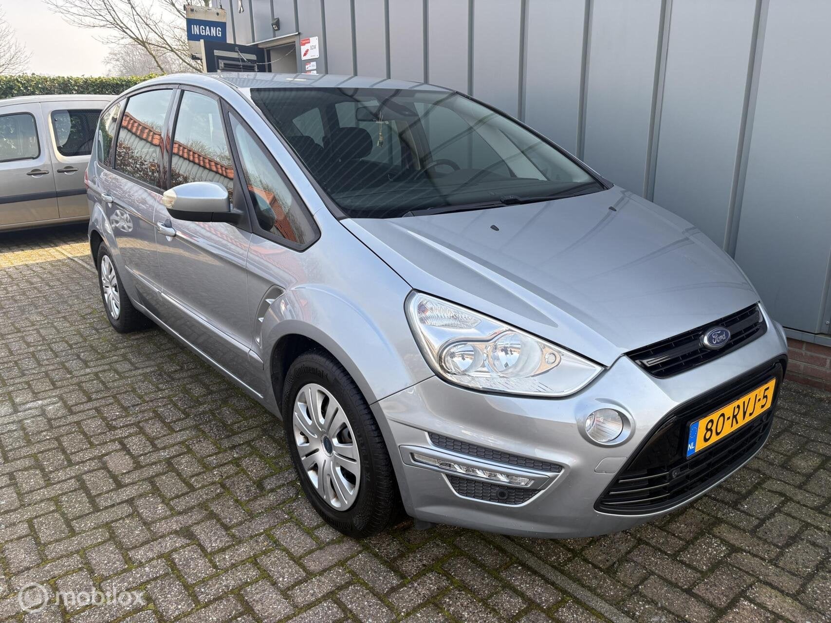 Ford S-max 1.6 Ecoboost Titanium APK - NAP - Airco - Navi -, Gebruikt, Zwart, 4 cilinders, 160 pk
