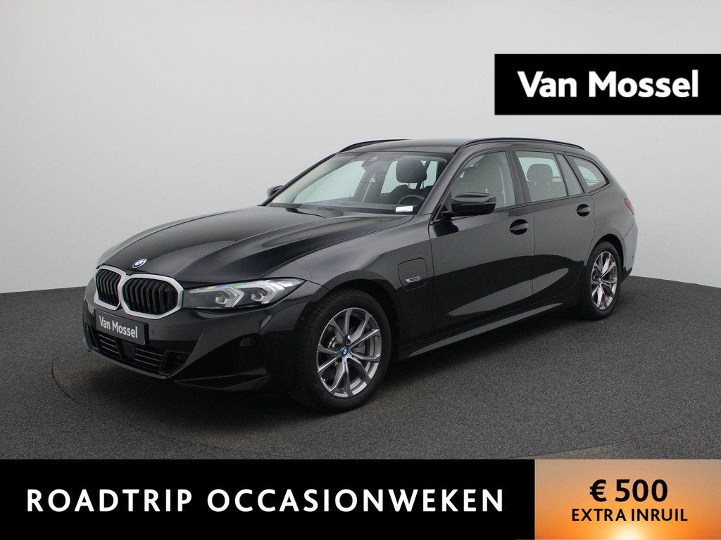 BMW 3-serie Touring 320e | ACHTERUITRIJCAMERA | APPLE CARPLA, Auto's, Gebruikt, 4 cilinders, Zwart, Plug-in hybride