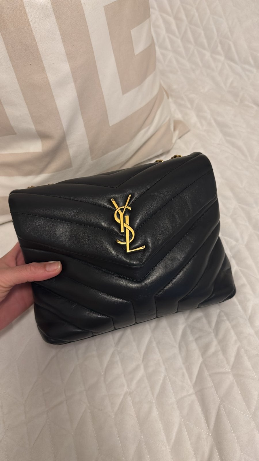 Yves Saint Laurent Loulou tas, Ophalen, Zo goed als nieuw, Zwart, Schoudertasje