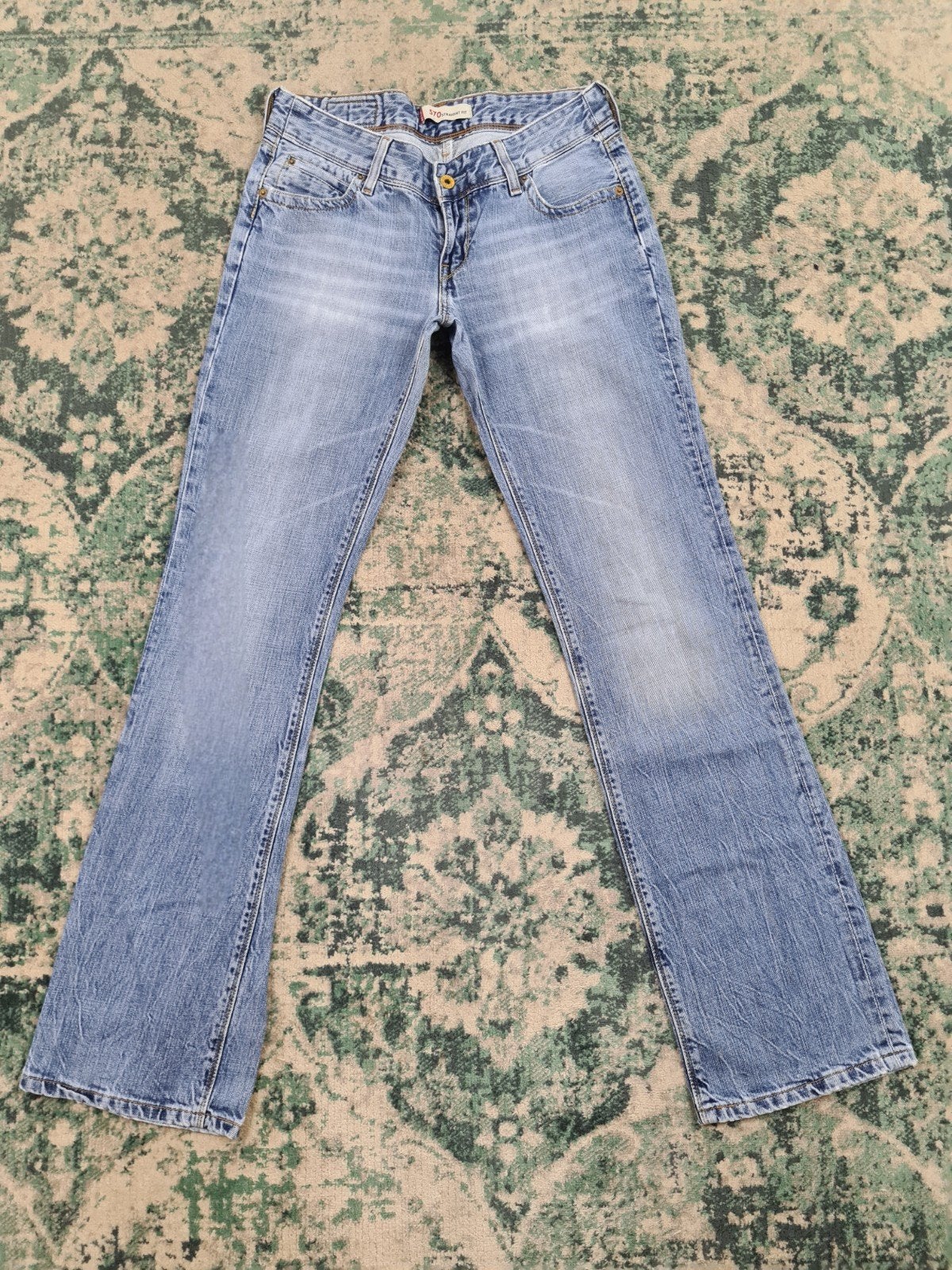 Levi’s 570 straight Fit W30 L34 Dames Tulsi3034 Low-rise, Kleding | Dames, Blauw, Ophalen of Verzenden, Zo goed als nieuw, W30 - W32 (confectie 38/40)