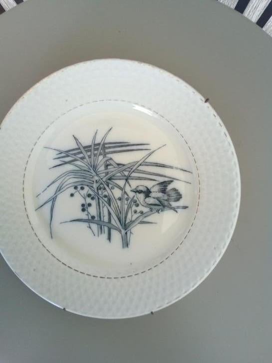 Decoratief Wandbord met Vogel motief - Petrus Regout, Antiek en Kunst, Ophalen of Verzenden