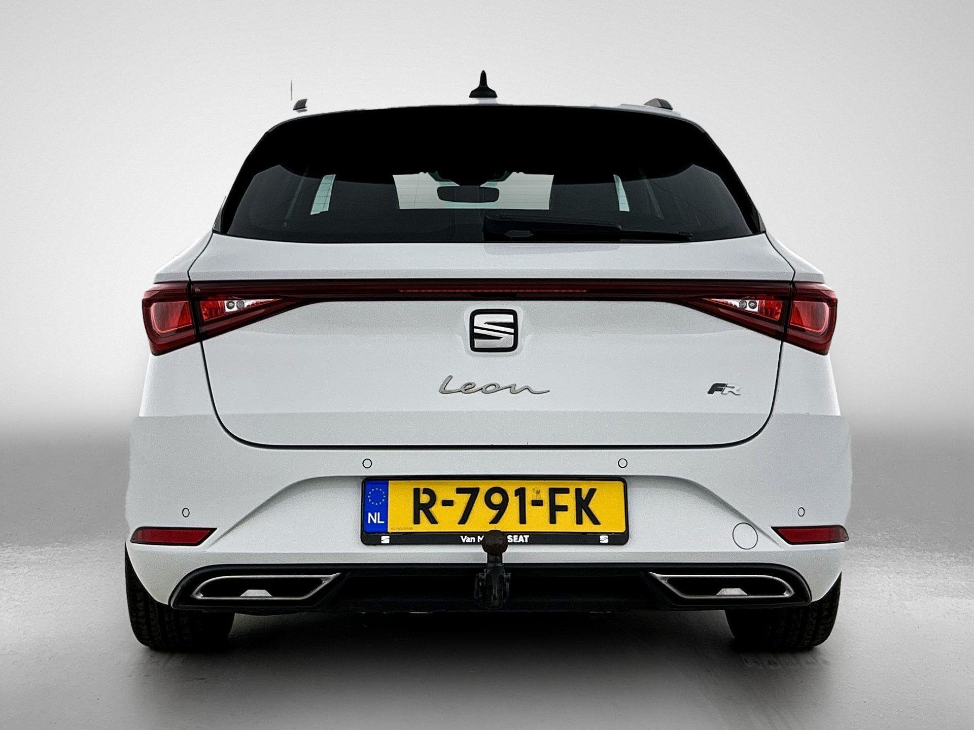 SEAT Leon Sportstourer 1.0 eTSI FR Business 110 PK | AUTOMAA, 12 maanden, Stof, Gebruikt, Leon