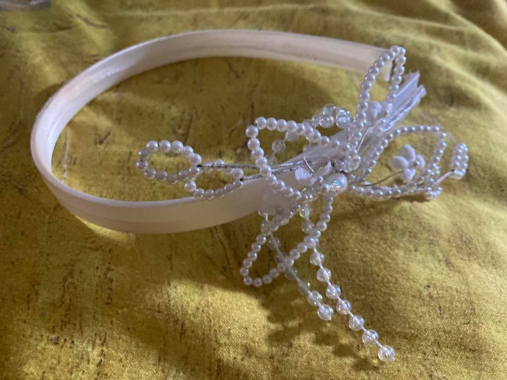 Vintage diadeem met kralen 1987, Antiek en Kunst, Curiosa en Brocante, Verzenden