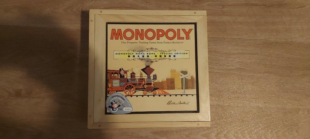 bordspel zeer zeldzaam Monopoly Hong Kong + certificaat, Vijf spelers of meer, Ophalen of Verzenden, Nieuw, Monopoly