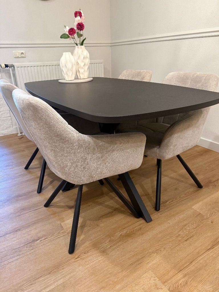 Foto 10 van Deens ovale spinpoot eettafel lengte 1.60  2.10 en 2.40