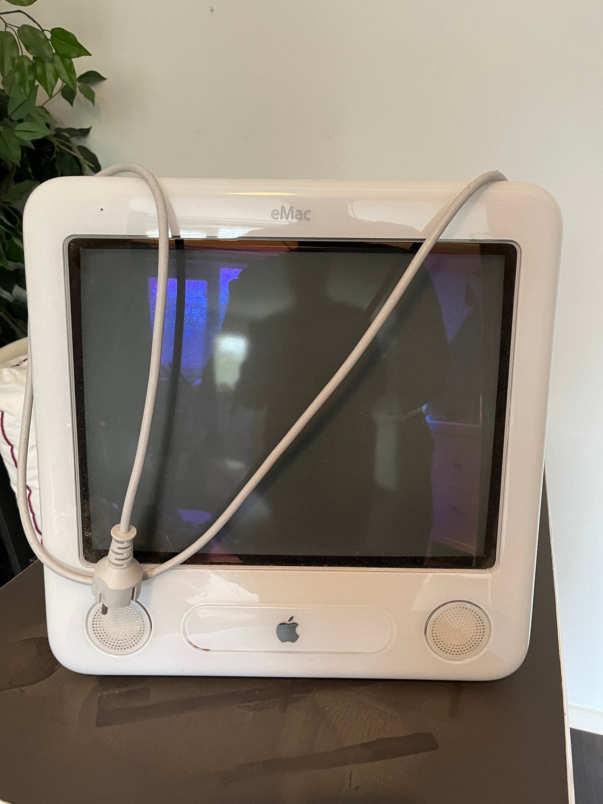 Apple eMac G4, Ophalen