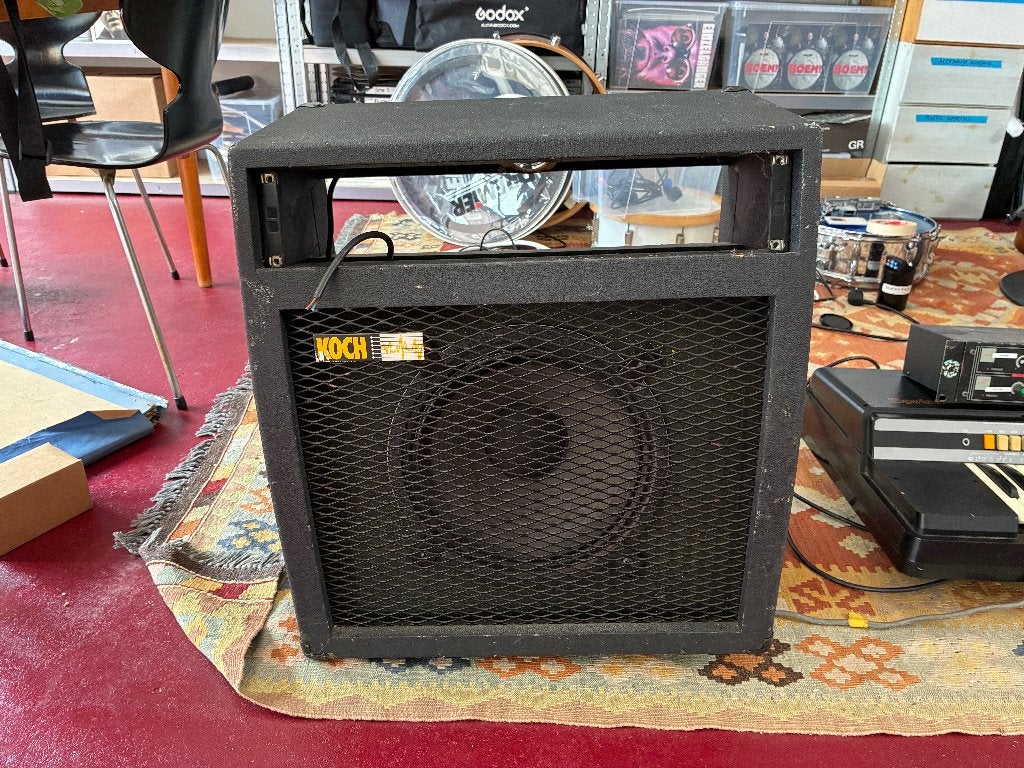 Koch 1x12 speakerkast met Celestion en XOV transistorampje, Muziek en Instrumenten, Ophalen, Gebruikt, Gitaar, 50 tot 100 watt