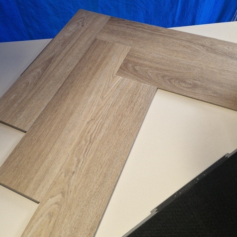Restpartij 12,6 m2 Klik PVC Spigato Avanto visgraat 3504, Ophalen, Beige, Nieuw, Cotap BV.