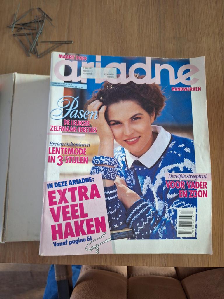 Jaargang Ariadne tijdschriften + extra Ariadne kindertruien, Hobby en Vrije tijd, Breien en Haken, Ophalen, Gebruikt, Breien of Haken