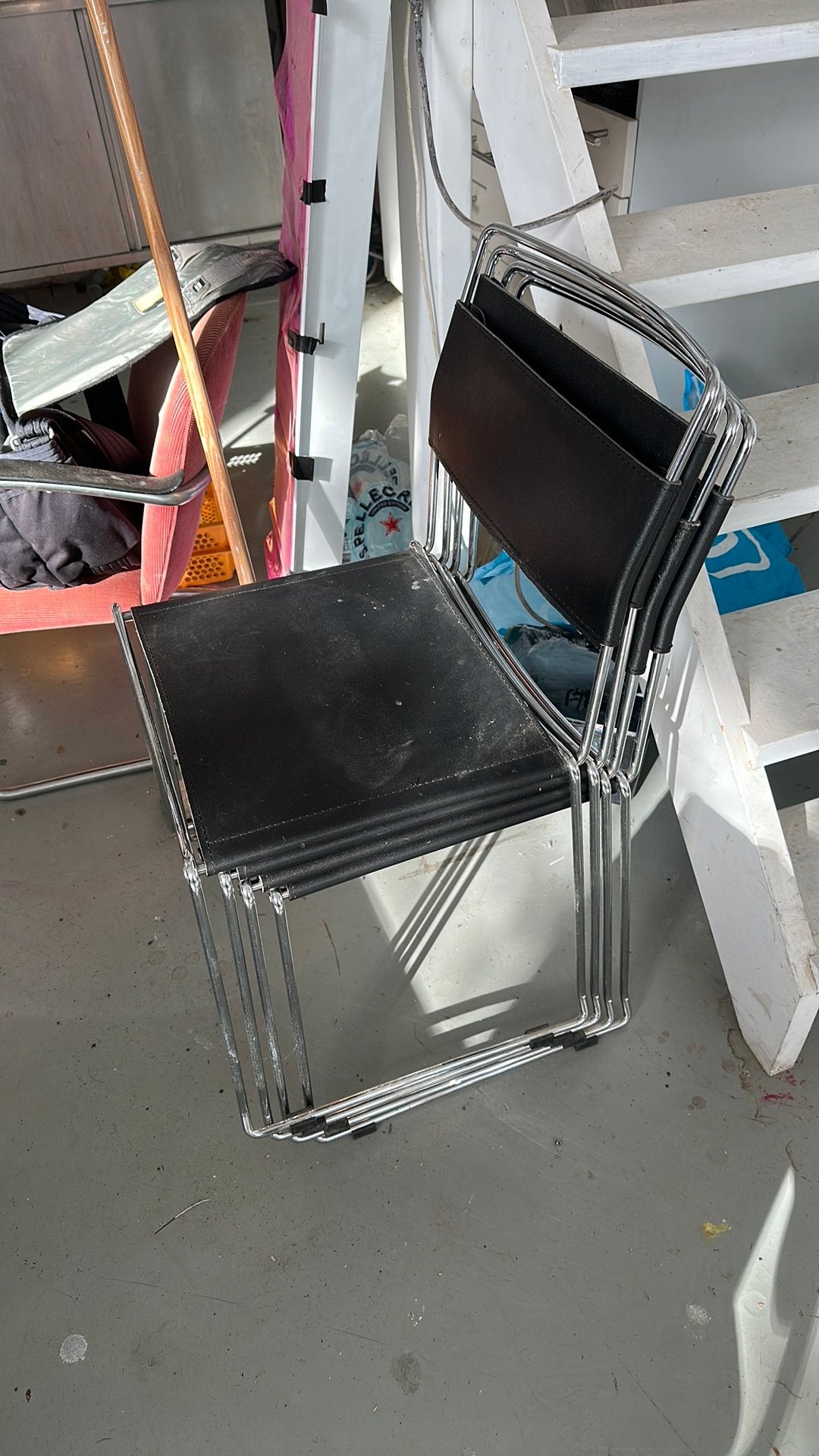 4 stoelen stapelbaar, Ophalen of Verzenden, Zo goed als nieuw, Metaal