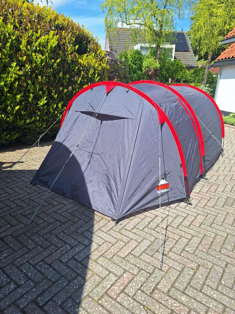 NOMAD DOGON 2 tunneltent, Ophalen of Verzenden, Zo goed als nieuw, Tot en met 2