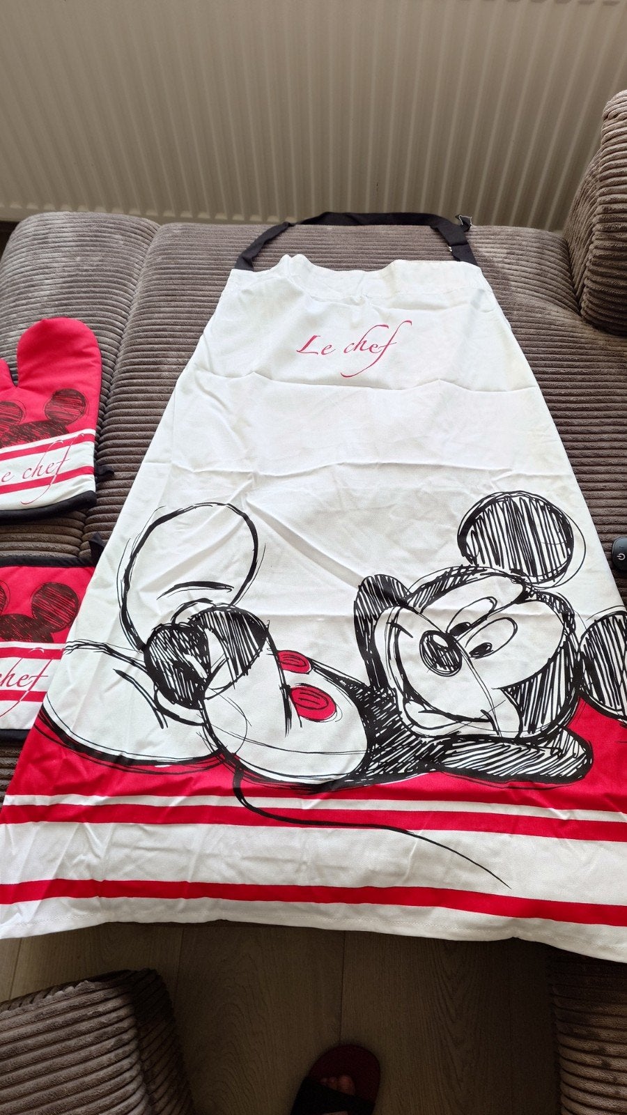 Mickey Mouse keukenset schort want oven disney, Huis en Inrichting, Keuken | Keukenbenodigdheden, Overige typen, Ophalen of Verzenden