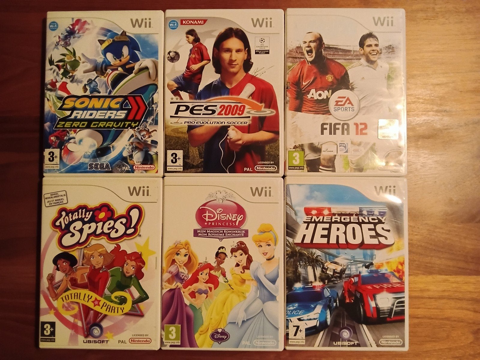 6 Nintendo Wii spelen oa Sonic, FIFA en Disney, Gebruikt, Ophalen of Verzenden, Sport, 3 spelers of meer